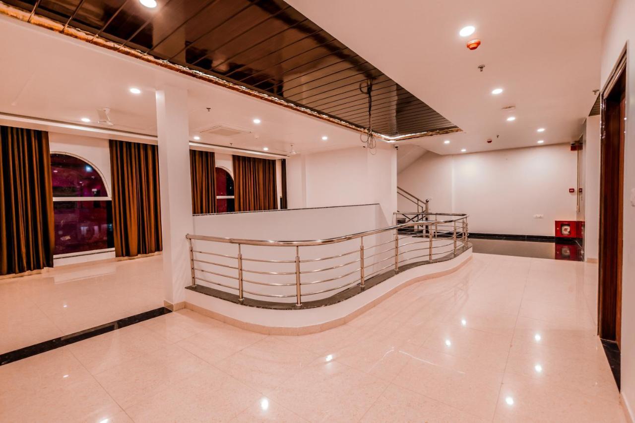 Hotel Lalita Palace Τζαϊπούρ Εξωτερικό φωτογραφία